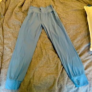 Athleta Salutation High Rise Jogger Size Small Color Blue